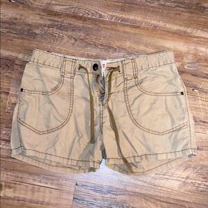 Unionbay size 9 brown shorts women’s